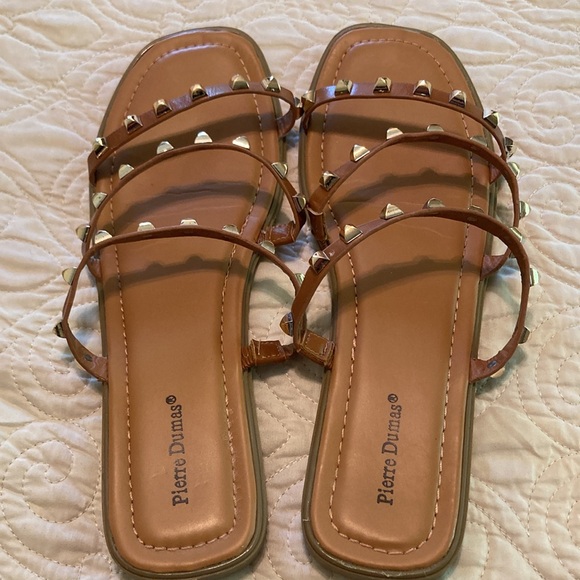 ❗️Final Markdown ❗️Pierre Dumas • pyramid stud sandals women’s size 10 - Picture 3 of 12